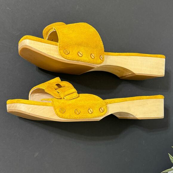 Veronica Beard Clog Sandals in Saffron Suede, Size 8 - Picture 10 of 14
